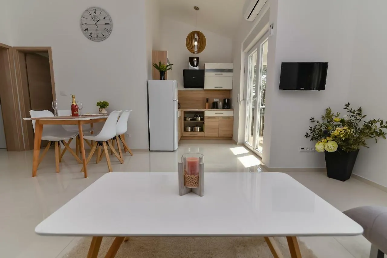 Denis Apartment Vir Chorvatsko